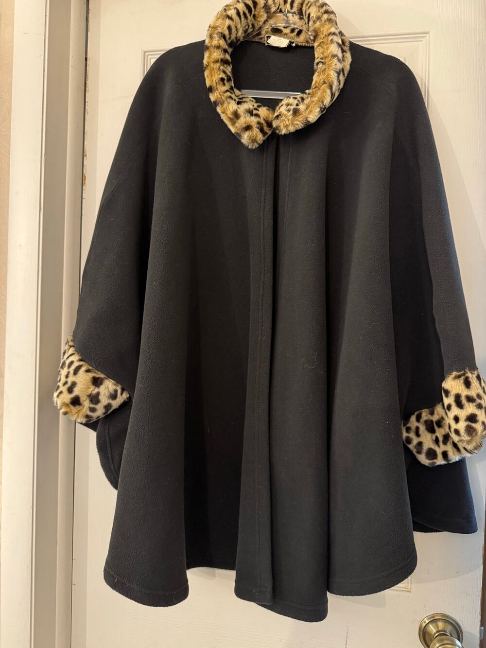 PARKHURST Black Fleece Cape Wrap Coat with Faux Fur Leopard Cheetah Trim